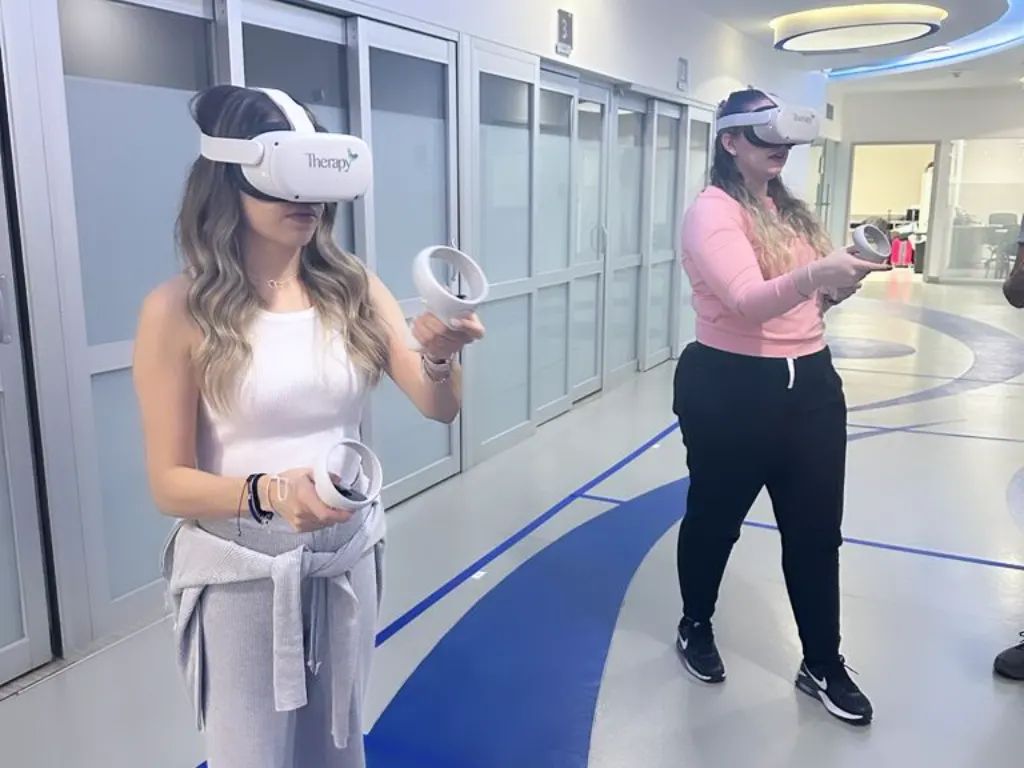 382293396_698920335040479_4023880660812111948_n